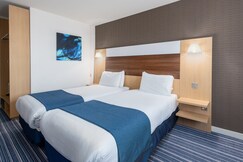 Holiday Inn Express Leigh - Sports Village, Halton