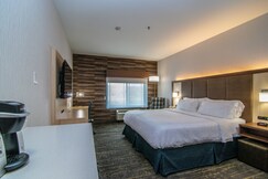 Holiday Inn Express Hotel & Suites Kalispell, Lethbridge, Alberta