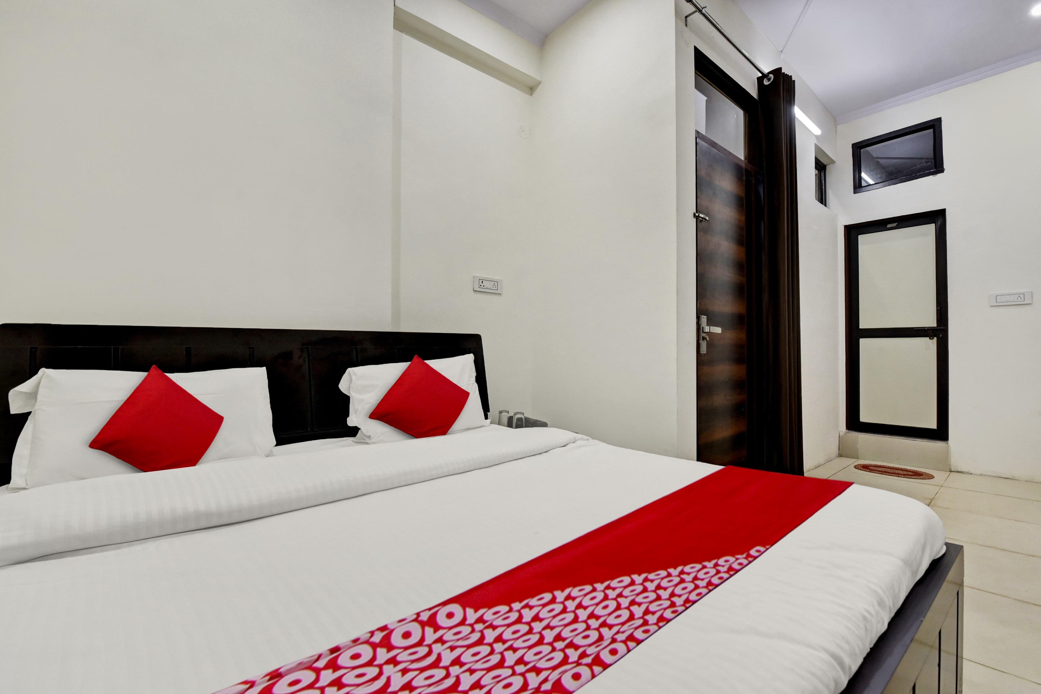 Hotel O Pari Residency - Tap to explore photos