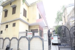 Tulsi inn, Vrindavan