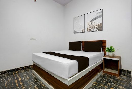 Hotel O Yash Residency