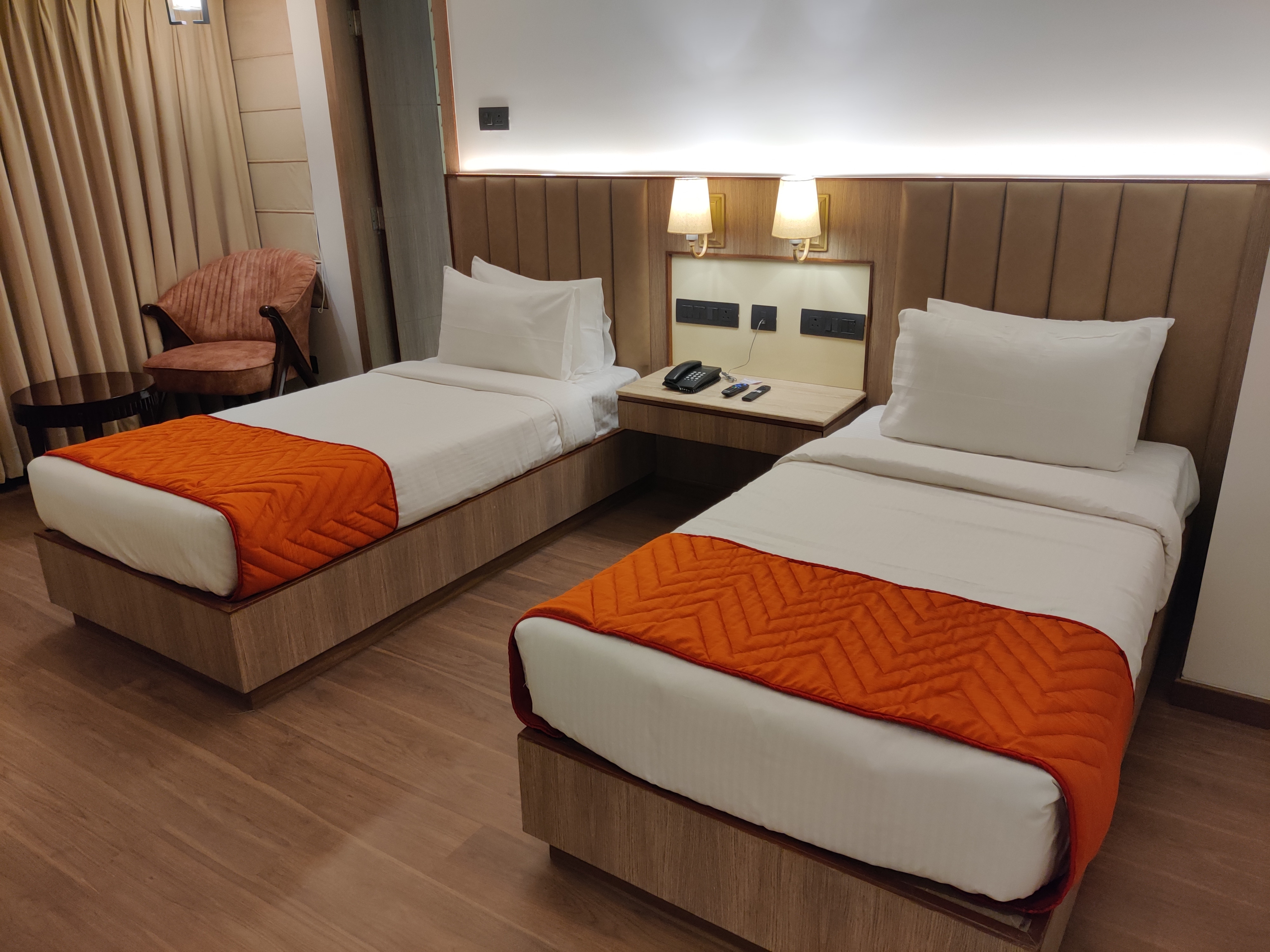 Premier Twin Bed Room 1