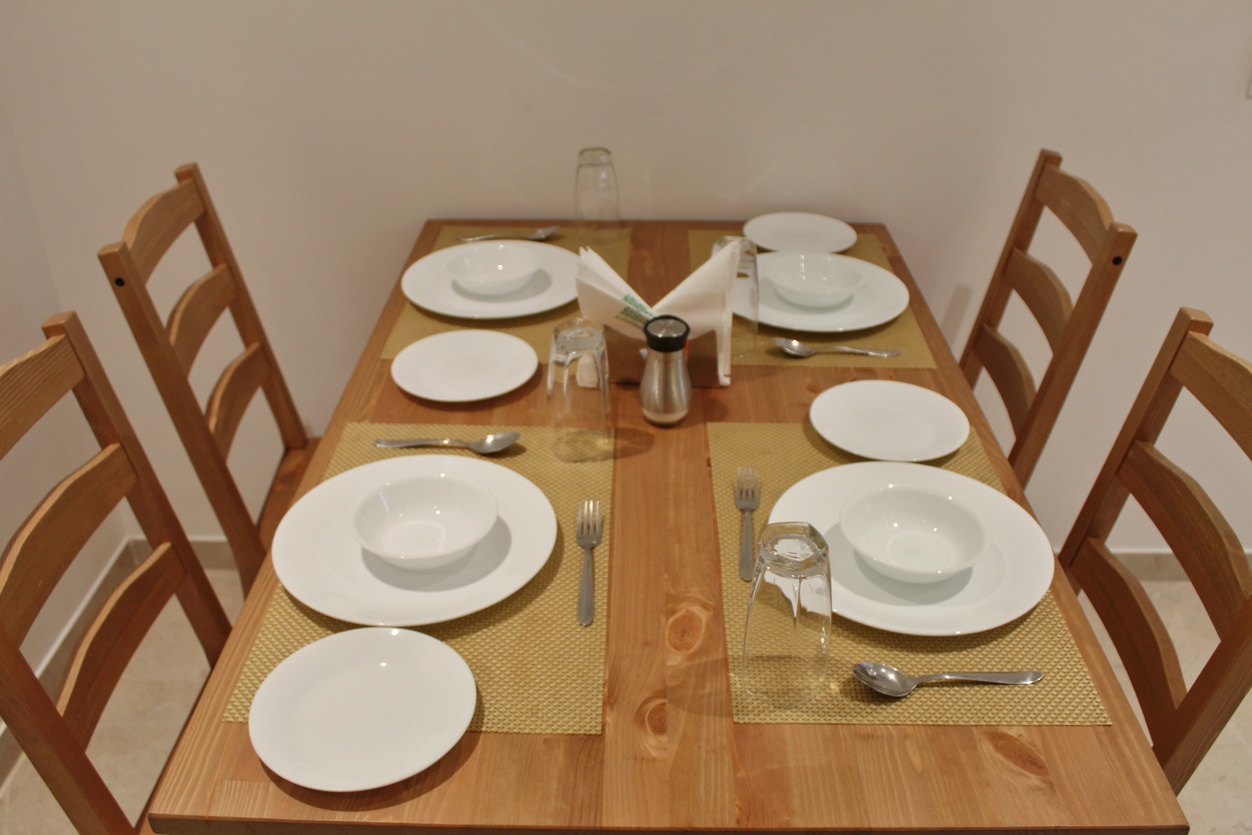 Maxxvalue Apartment Hiranandani Powai RH6 - Tap to explore photos