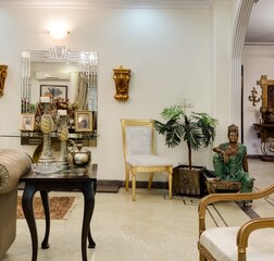 Common Area: Living Room