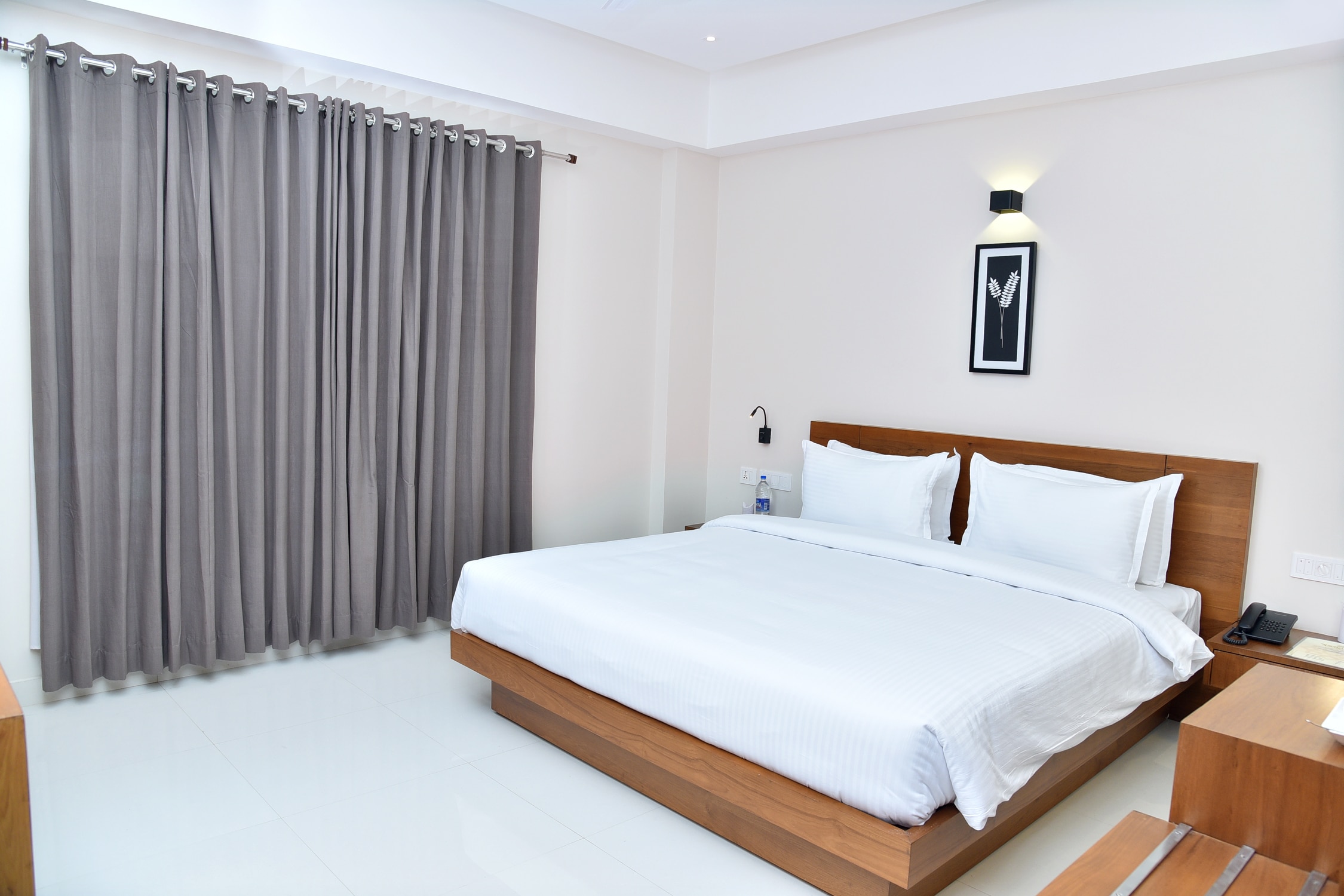NAVARATNA INN - A LUXURY HOTEL - Tap to explore photos