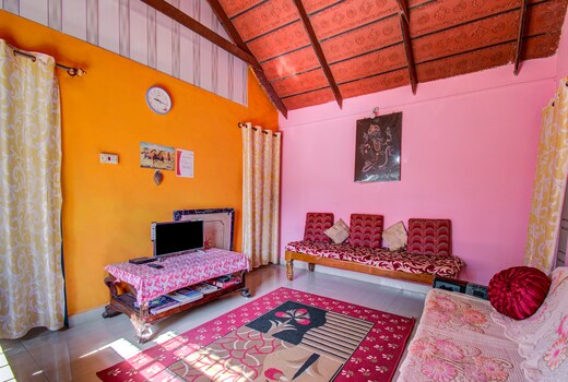 Bee Hive Homestay