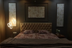 Bachelor s Paradise Heart of City Party Hub, Indore