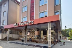 Marina Executive Rooms, Thane