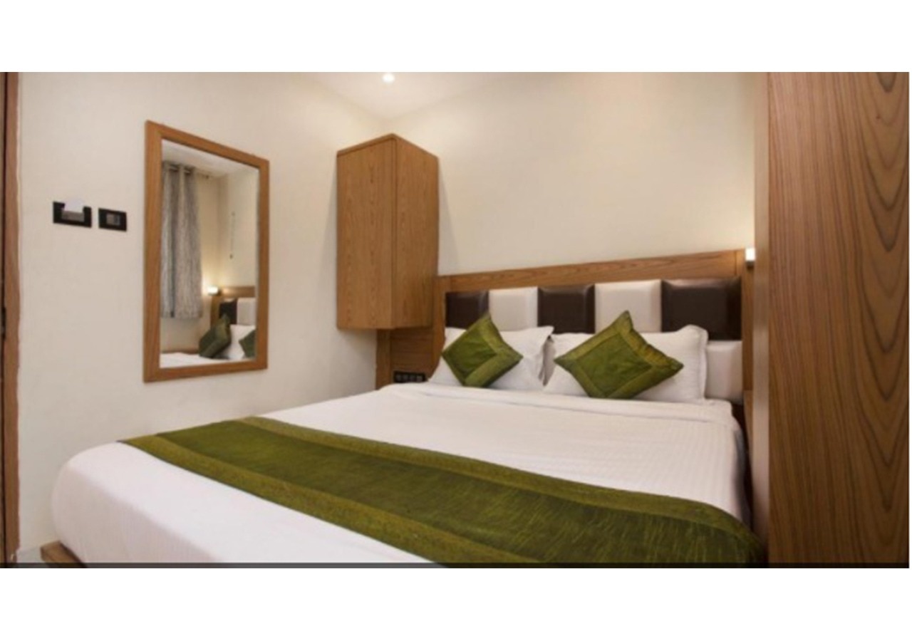 Hotel Residency Park - Tap to explore photos