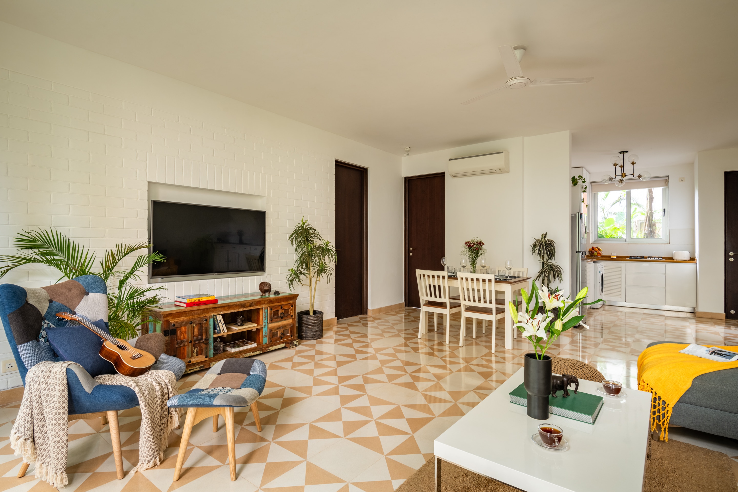 El Arbol - 2 BHK Near Candolim by The Blue Kite (06) - Tap to explore photos