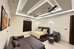 Oasis Villa Private Pool & Lawn Gurugram, Manesar
