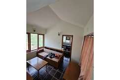 Kousalya 2.5 Bhk Villa For Large Groups, Ooty