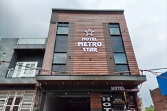 Hotel O Metro Star, Delhi