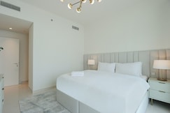 ELIVAAS Curated Sea View | 2B Beachfront Luxury | EmaarBeachfron, دبى