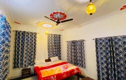Deluxe Ac Double Bed Room