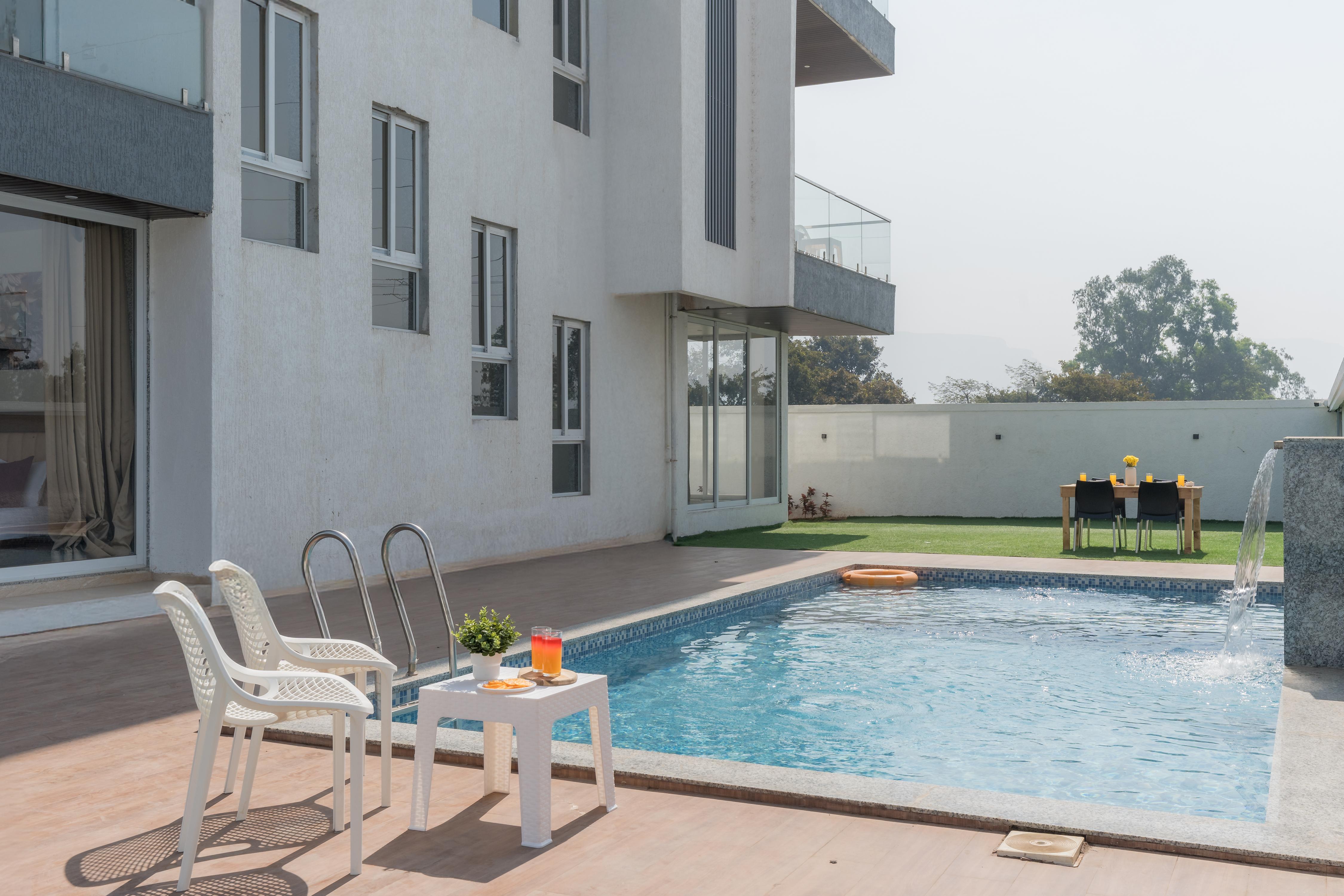 6BHK Delight Villa by Jalanta Stays - Tap to explore photos