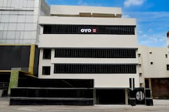 Hotel O P R S Elite, Hyderabad
