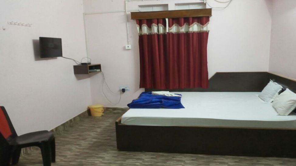 Hotel Madhepura - Tap to explore photos