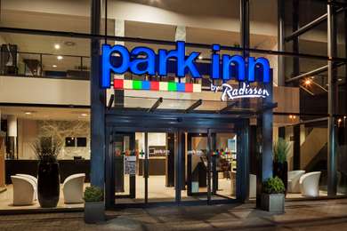 Park Inn by Radisson Liege Airport - Tap to explore photos