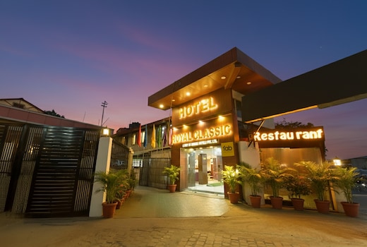 FabHotel Sikka Royal Classic, Mall Road