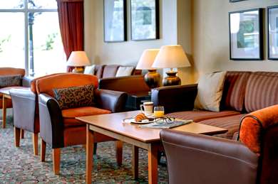 Best Western Plus Milford Hotel - Tap to explore photos