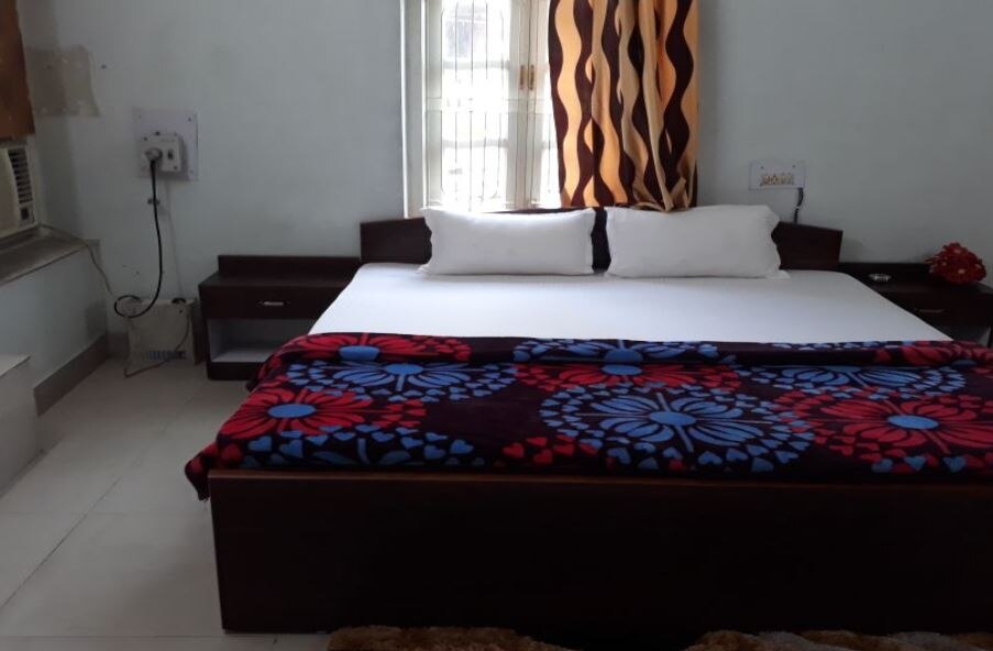 Hotel Madhepura - Tap to explore photos