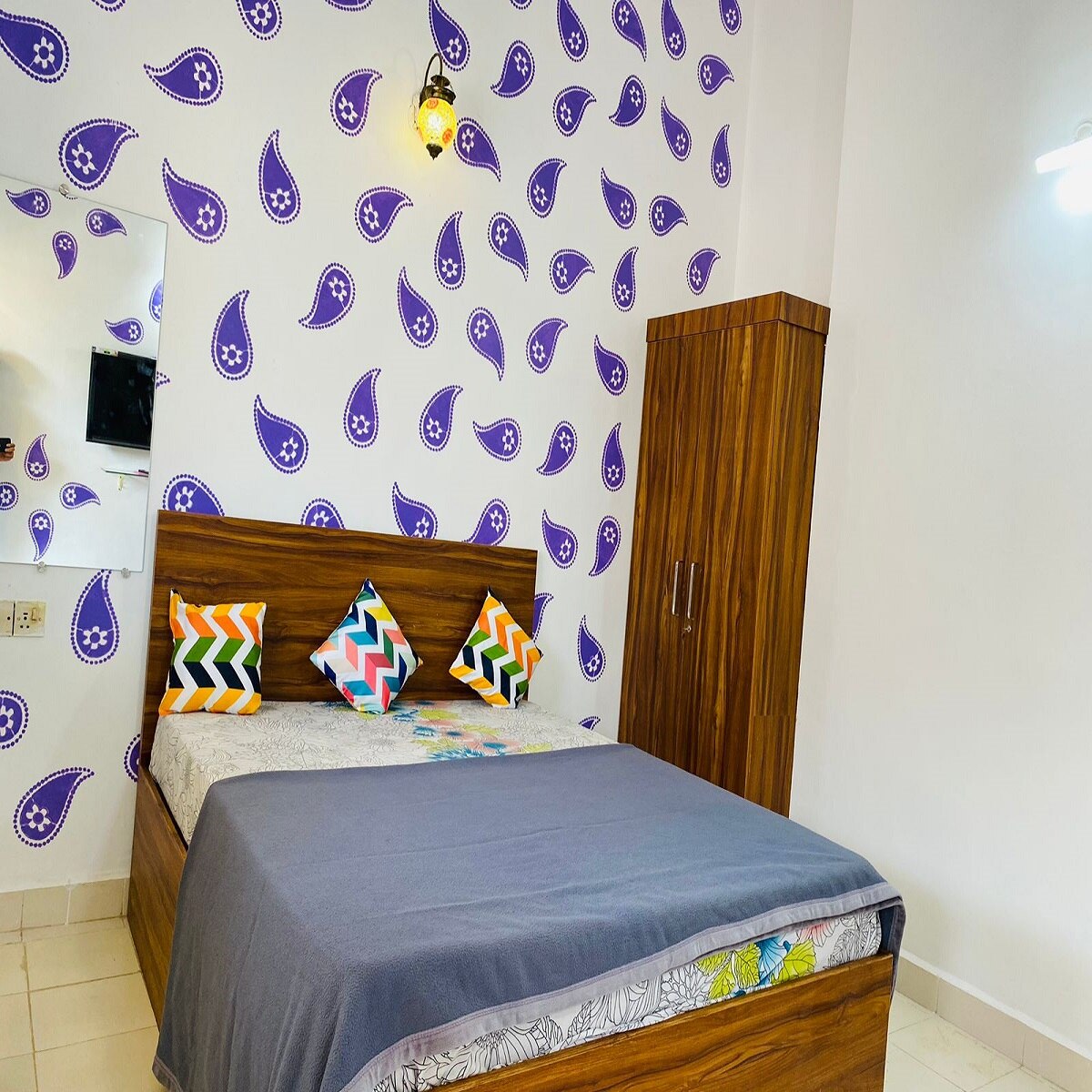 1 BHK Beach apartment Candolim - Tap to explore photos