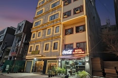 Hotel Holiday Comfort - 800 mts from Jallianwala Bagh, Amritsar