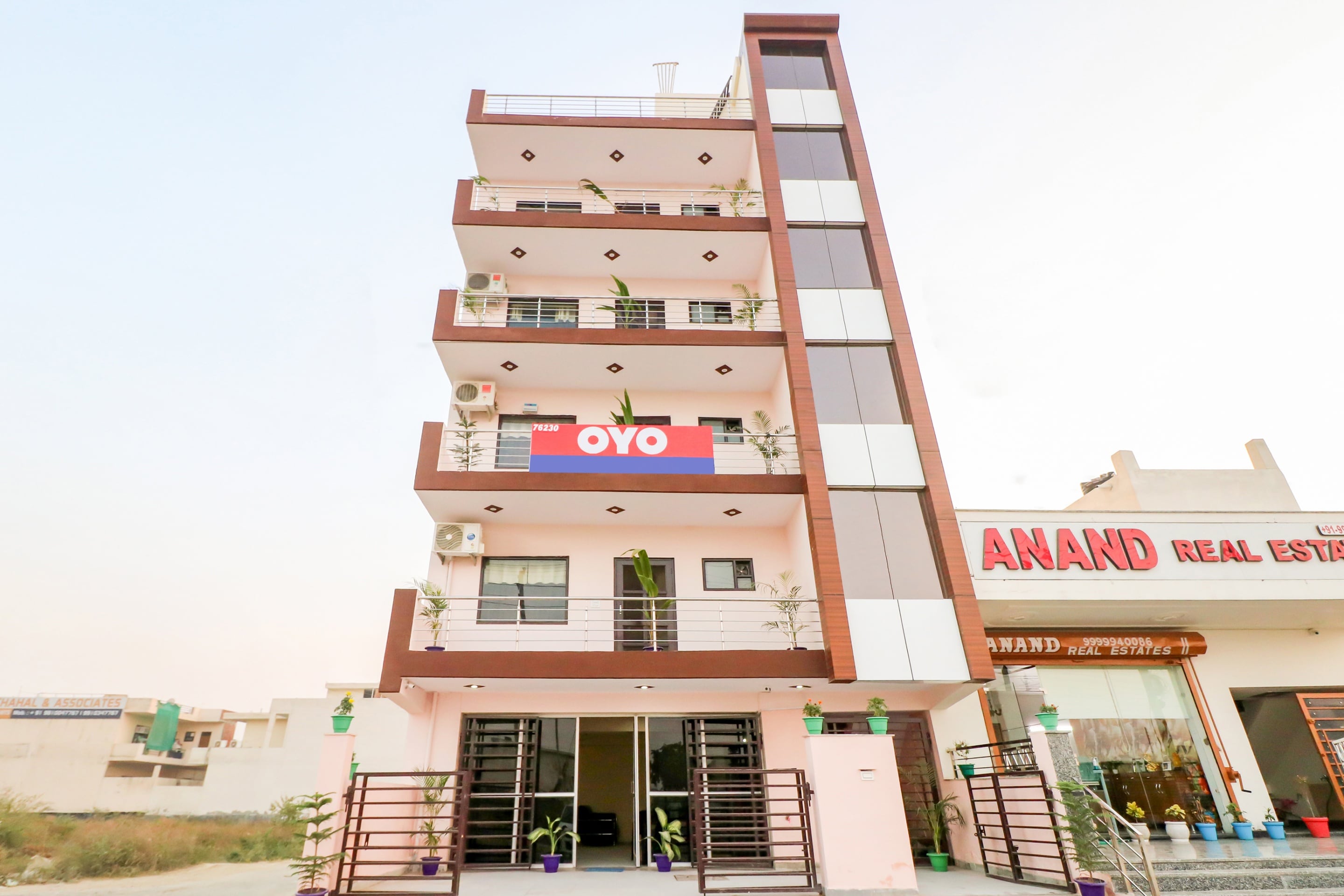 Hotel O Akash Guest House - Tap to explore photos