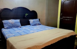 Studio 2 Bedrooms