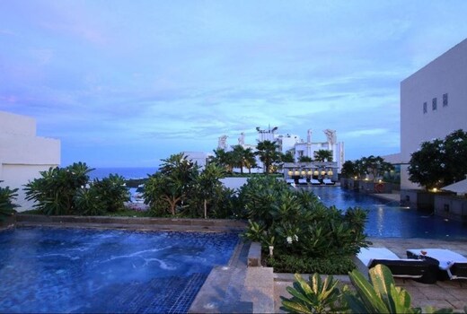 Somerset Greenways Chennai Hotel Price Address Reviews