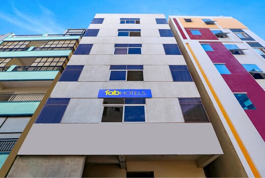 FabHotel Galaxy Suites I - Nr. Kims Hospital, Kondapur