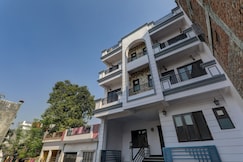 Hotel O The Lemongrass, Prayagraj