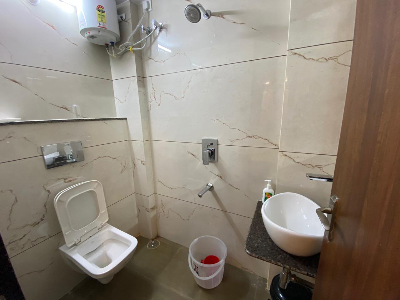 AGARWAL HOME STAY - Tap to explore photos