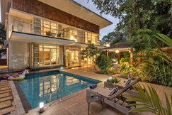 Spacious 4BHK with a Huge Lawn in Arpora (Seis V1), Goa