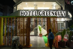 Hotel Green City, Nagpur