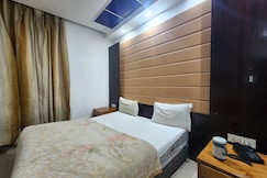 Hotel Florence Legacy, Delhi