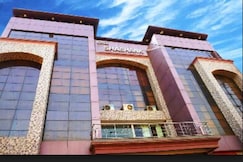 Hotel Shashank, Salon
