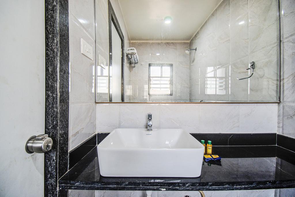 Hotel Krishna Regency - Tap to explore photos