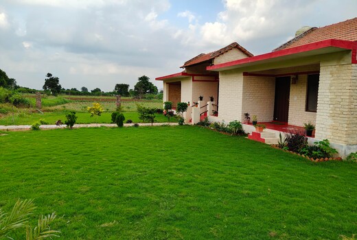 Top Hill View Homestays