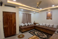ShivAOM Family Homestay, Ujjain