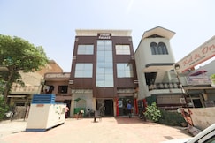 Hotel O Silverline Residency, Faridabad