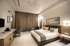 Lore Resorts and Convention, Farooq Nagar