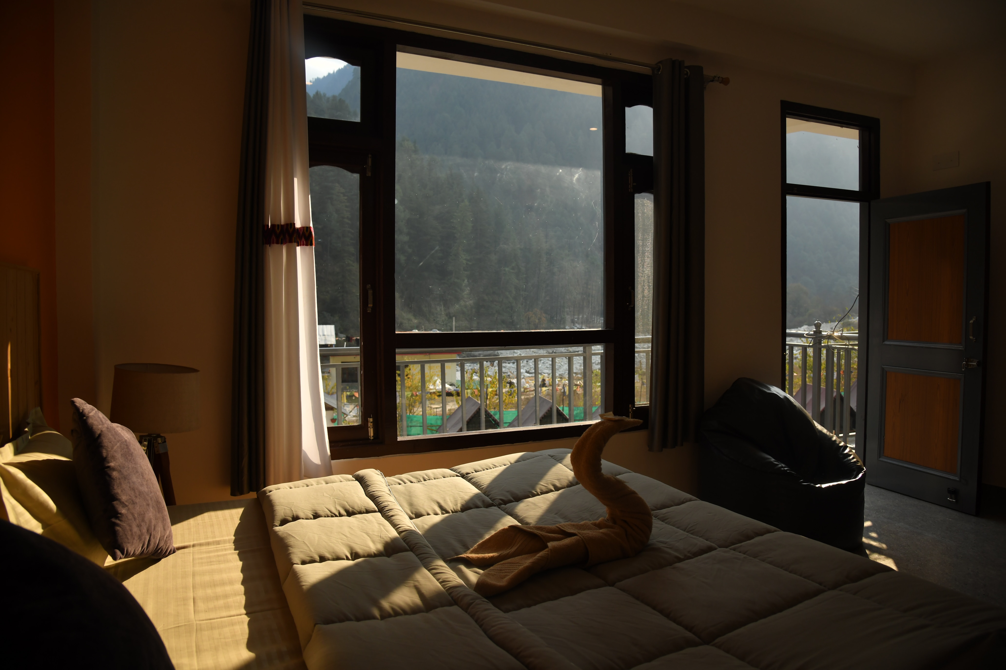 Himtrek Stays kasol - Tap to explore photos