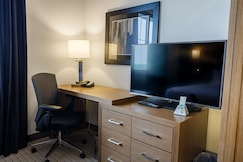 Executive Residency by Best Western Calgary City View North, Calgary, Alberta