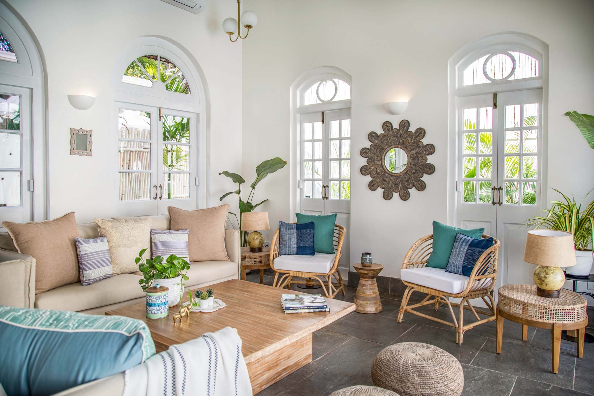 LohonoStays Monforte Villa I -3 Bedroom - Tap to explore photos