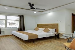 FabHotel Santosh Residency, Delhi