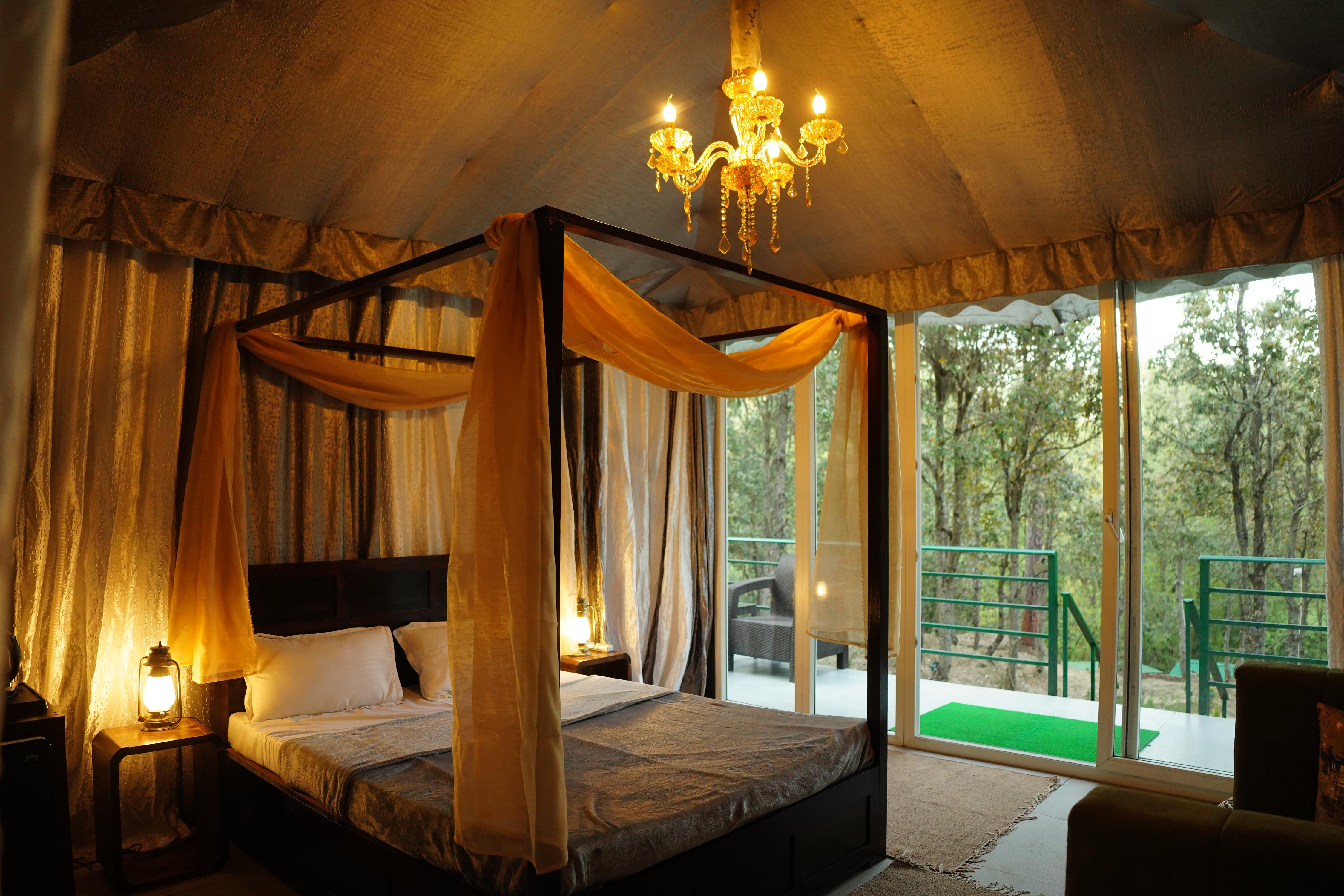 2 Luxury Tents in Majkhali - Chinar and Deodar - Tap to explore photos
