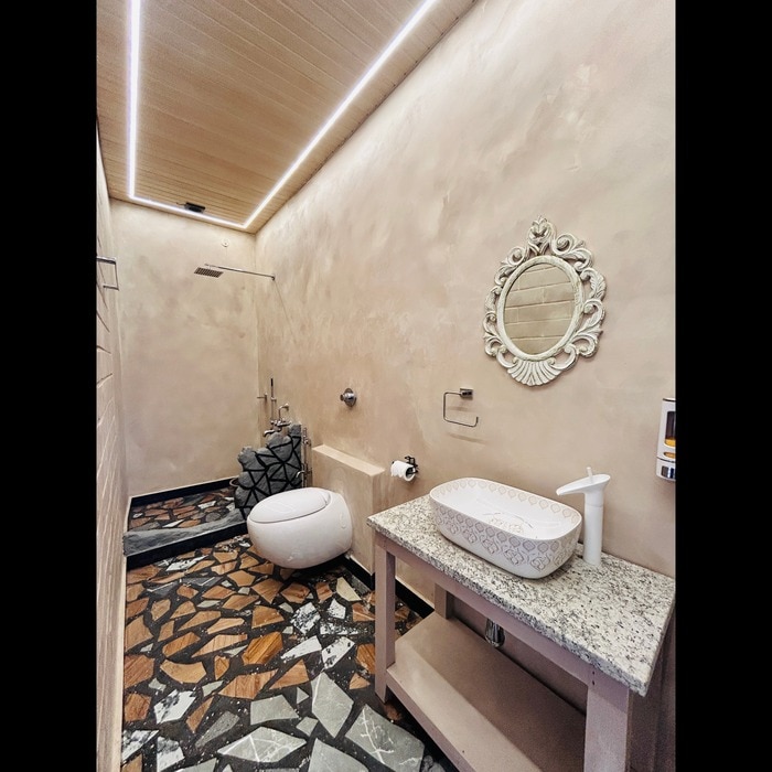 Rajbongshi Heritage Inn - Tap to explore photos