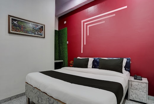 Garima Garden Townhouse